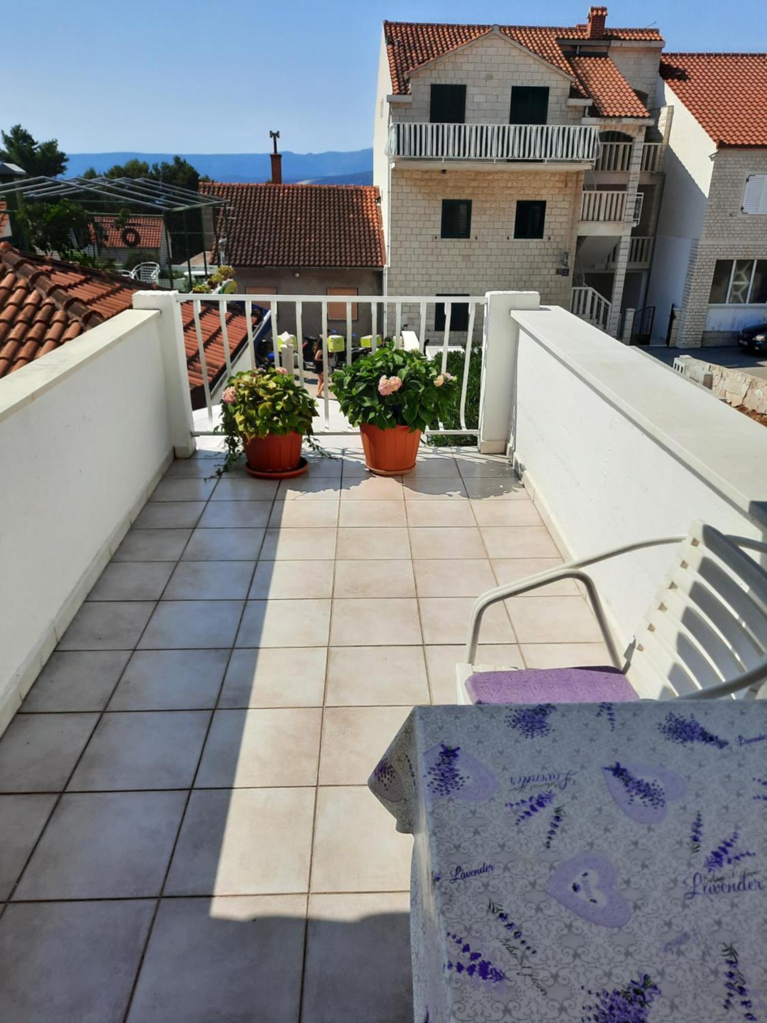 Apartments Marjanovic Bol Cameră foto
